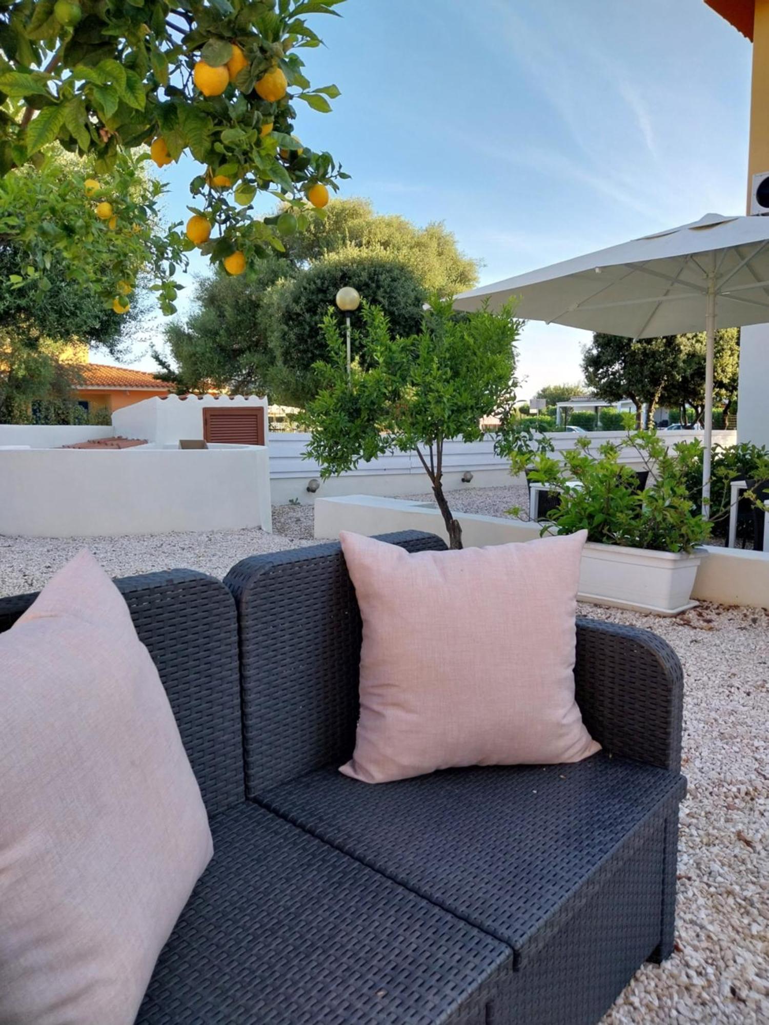 Bed and Breakfast Mivida "Le Stanze Di Ada" San Teodoro  Zewnętrze zdjęcie